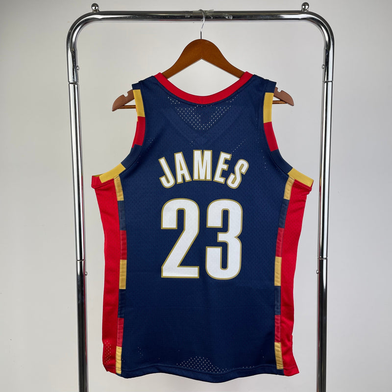 Regata NBA Cleveland Cavaliers Retrô Mitchell & Ness 2008/2009 LeBron James