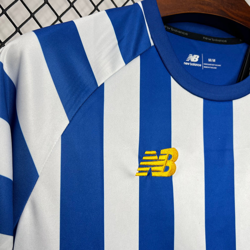 Maillot d'avant-match du FC Porto 2024/2025 
