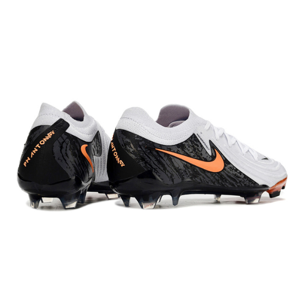 Chuteira Campo Nike Phantom GX2 Elite FG Branca, Preta e Laranja + MEIA DE BRINDE 🎁
