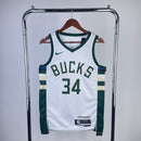Regata Milwaukee Bucks 23/24 Association Edition Giannis Antetokounmpo Branca
